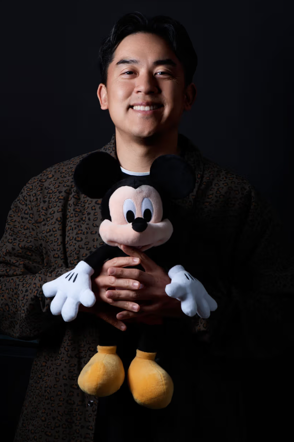 Bobby Hundreds ha un nuovo ruolo importante in Disney Addio, Adam Bomb. Benvenuto topolino.