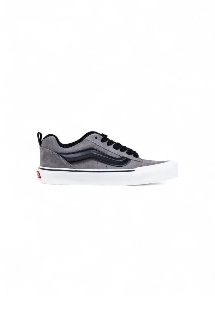 Vans Knu Skool